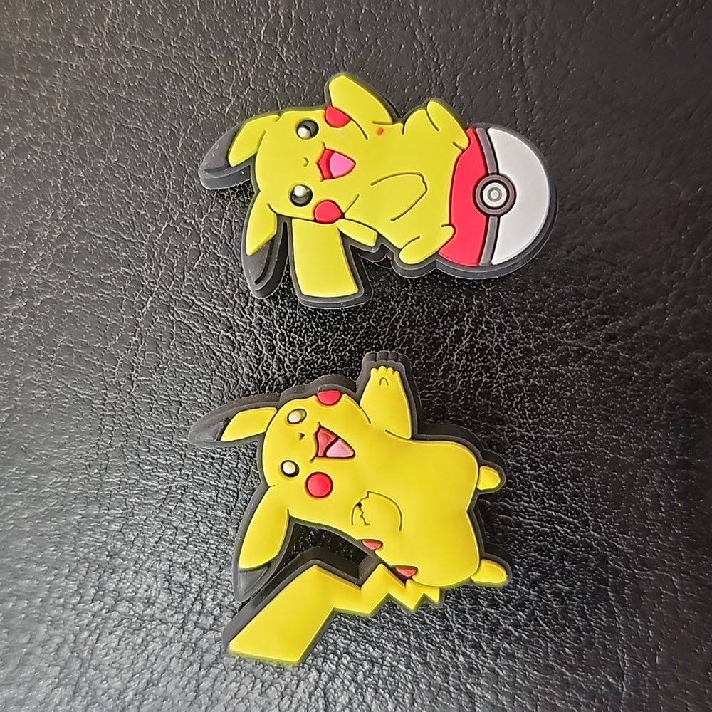 Pokemon Pikachu Crocs Shoe Charms - Picture 3 of 8